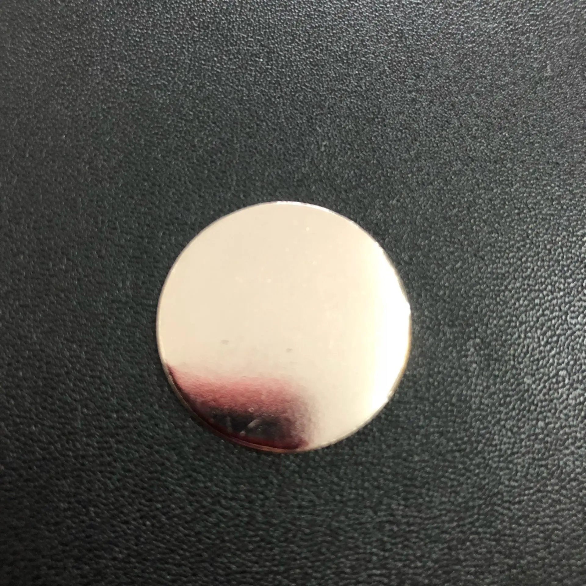 China Factory Supplies Cheap Blank Metal Golf Ball