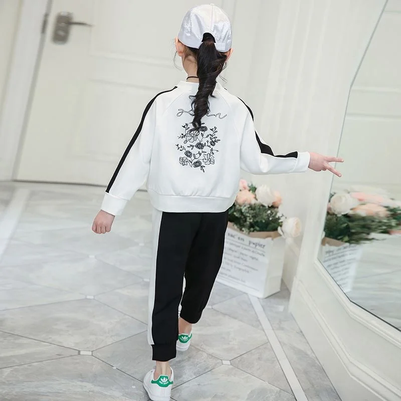 

2018 New Arrival Promotion 100% Cotton Tops Girl Clothing Set With Low Price, White