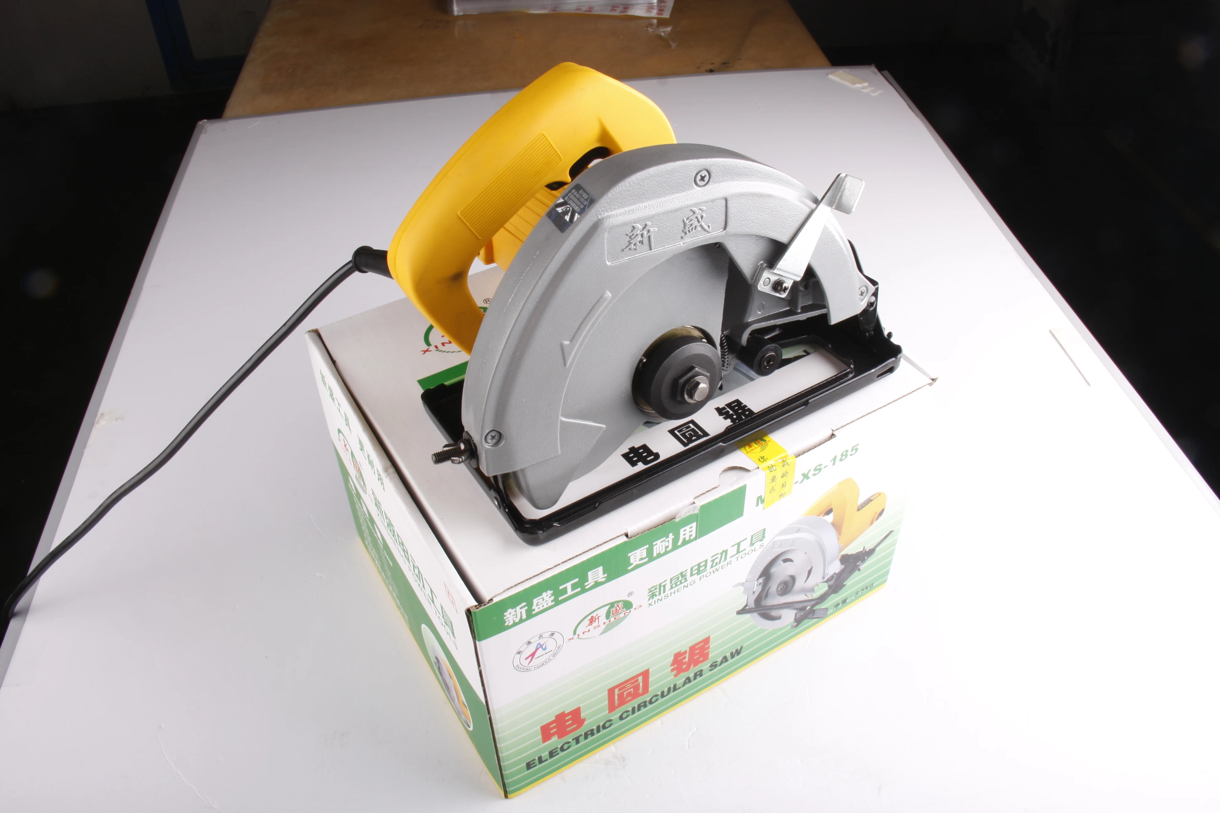 
Power Tools 7 Inch Electric Circular Saw for Hitachi C7 