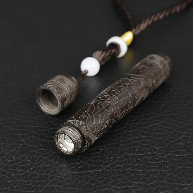 

Rechargeable Lithium Battery No Flame Key Chain Cheap Cigarette Lighter, Gray