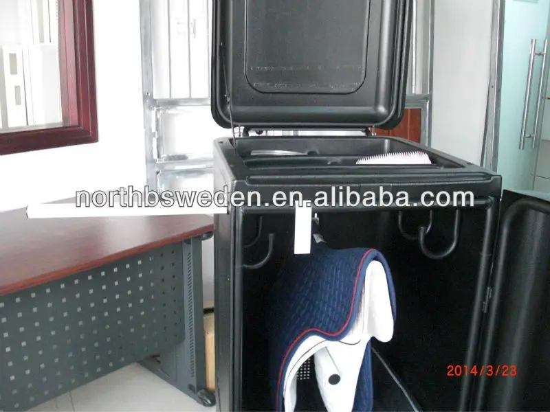 
lockable horse box for saddlery 
