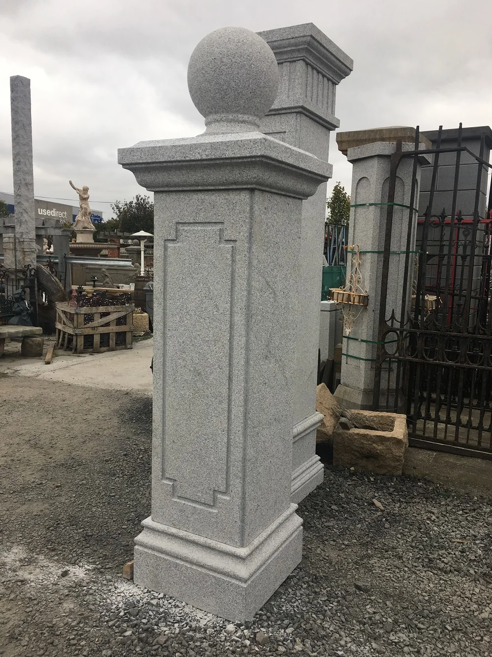 Source White black red granite pillar hollow solid column design ...