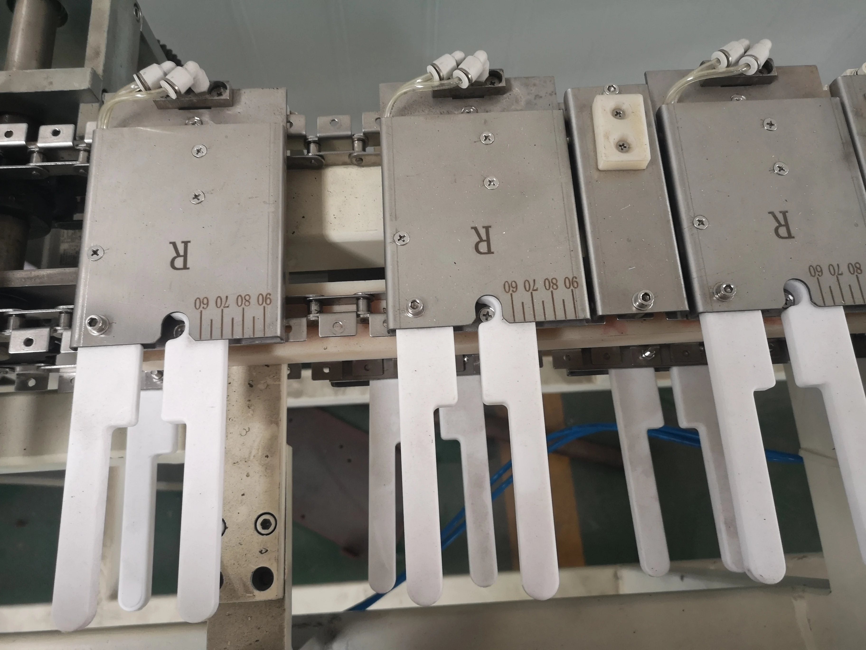 
Cheapest surgical fully automatic medical glove packing machine for production line 