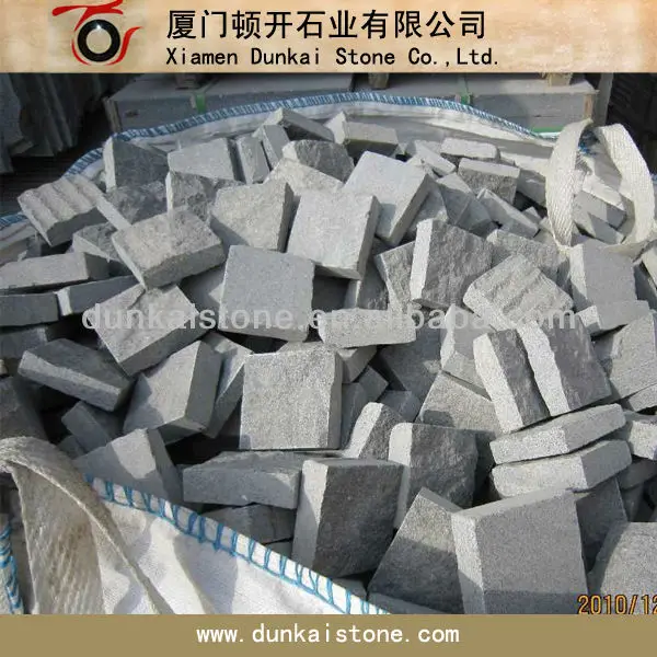 G654 natural splite cubes.jpg