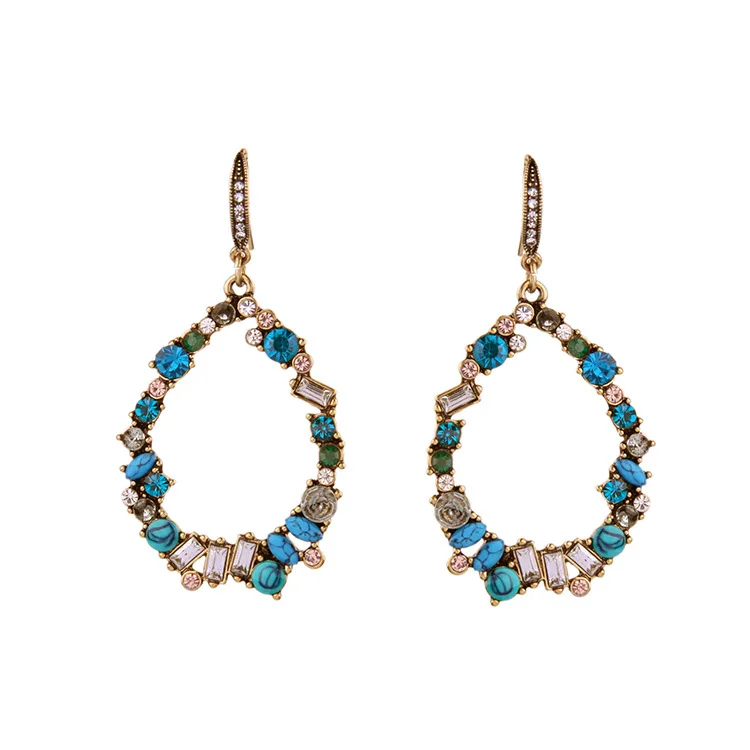 3245496610_1128138252