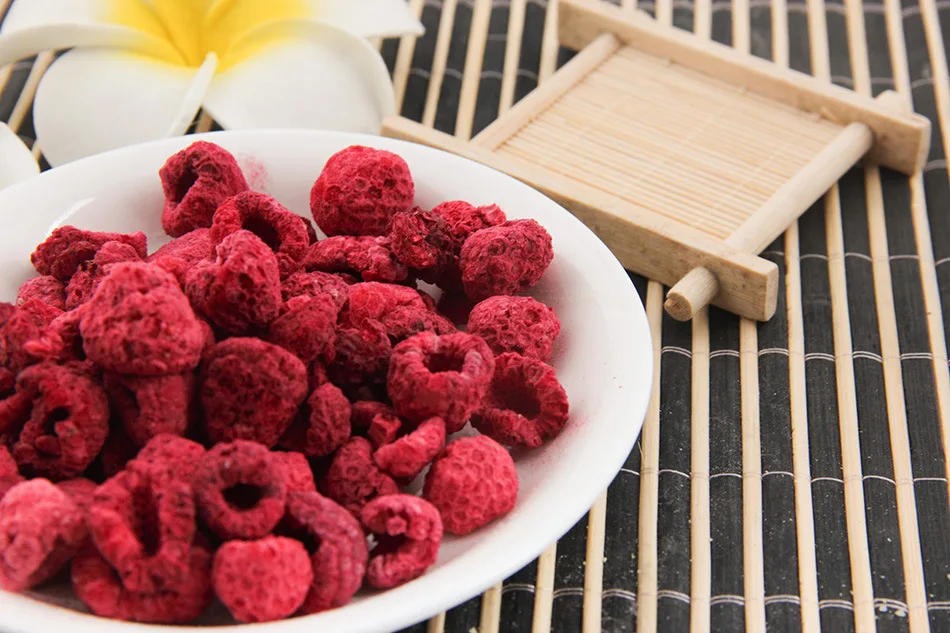 Wholesale bulk Crispy Snacks FD Raspberries for sale