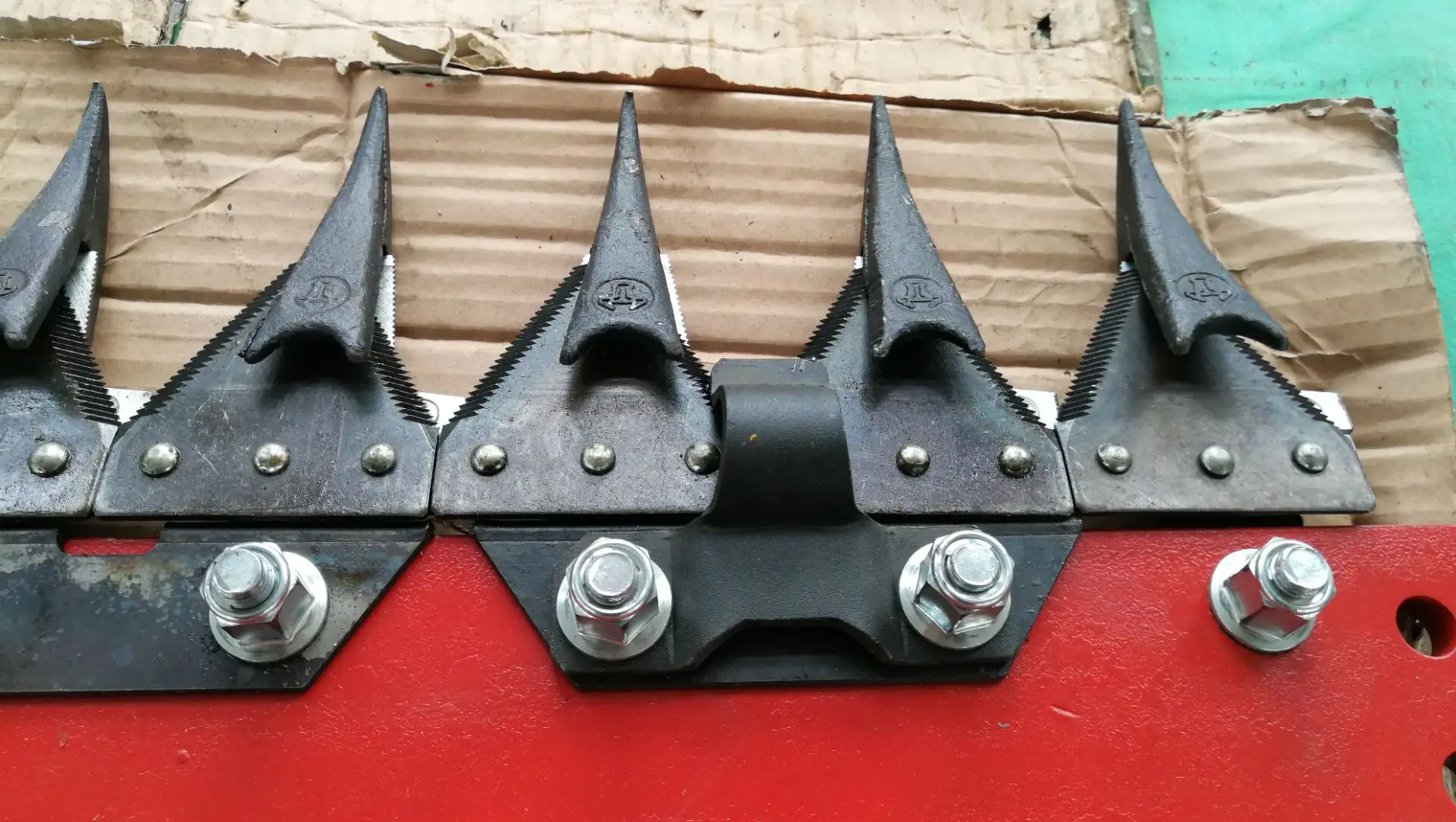 
hydraulic hedge trimmer cutter / hedge trimmer for mini digger 