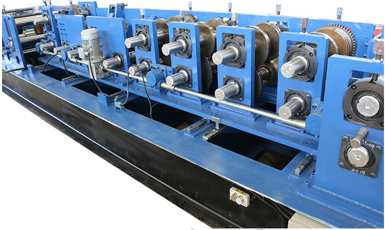 
Fully automatic cold steel strip profile c z purlin roll forming machinery roof truss shaping machine 