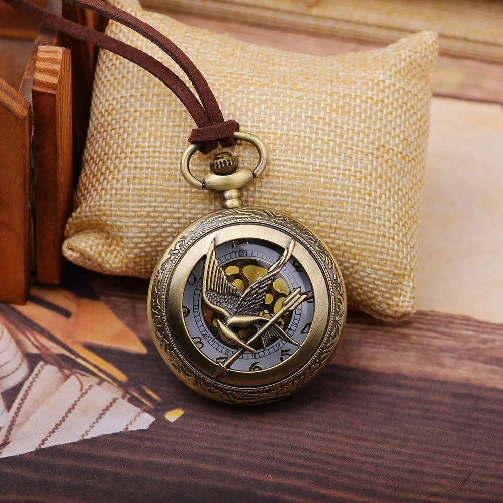 
Mens Womens Fashion Gift Animal Bird Charm Leather Rope Bronze Ancient Pocket Watch 
