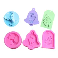 

S536 Resin Craft Jewelry Making Tools Deer Leaf Keychain silicone Pendant Mold