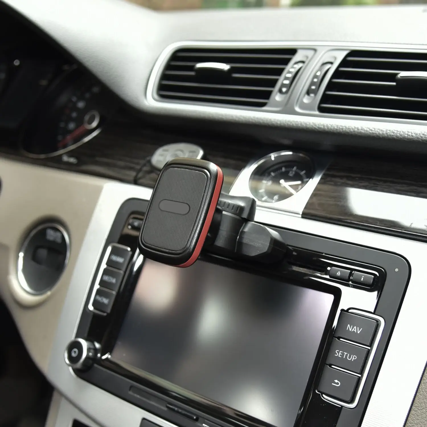 Phone accessories 6*N45 magnet cd slot magnetic car mobile phone mount holder.jpg