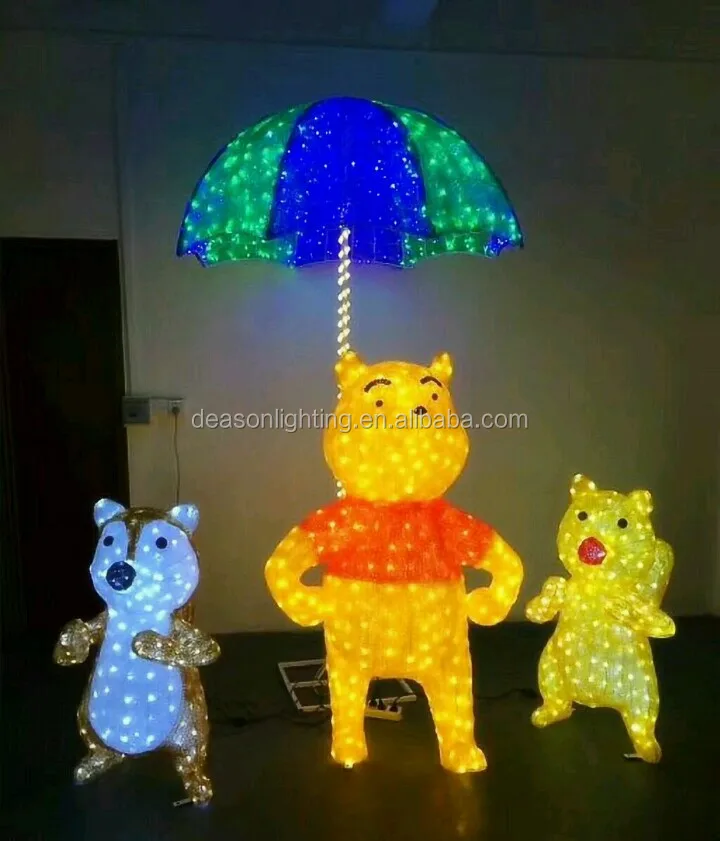 outdoor lighted bear