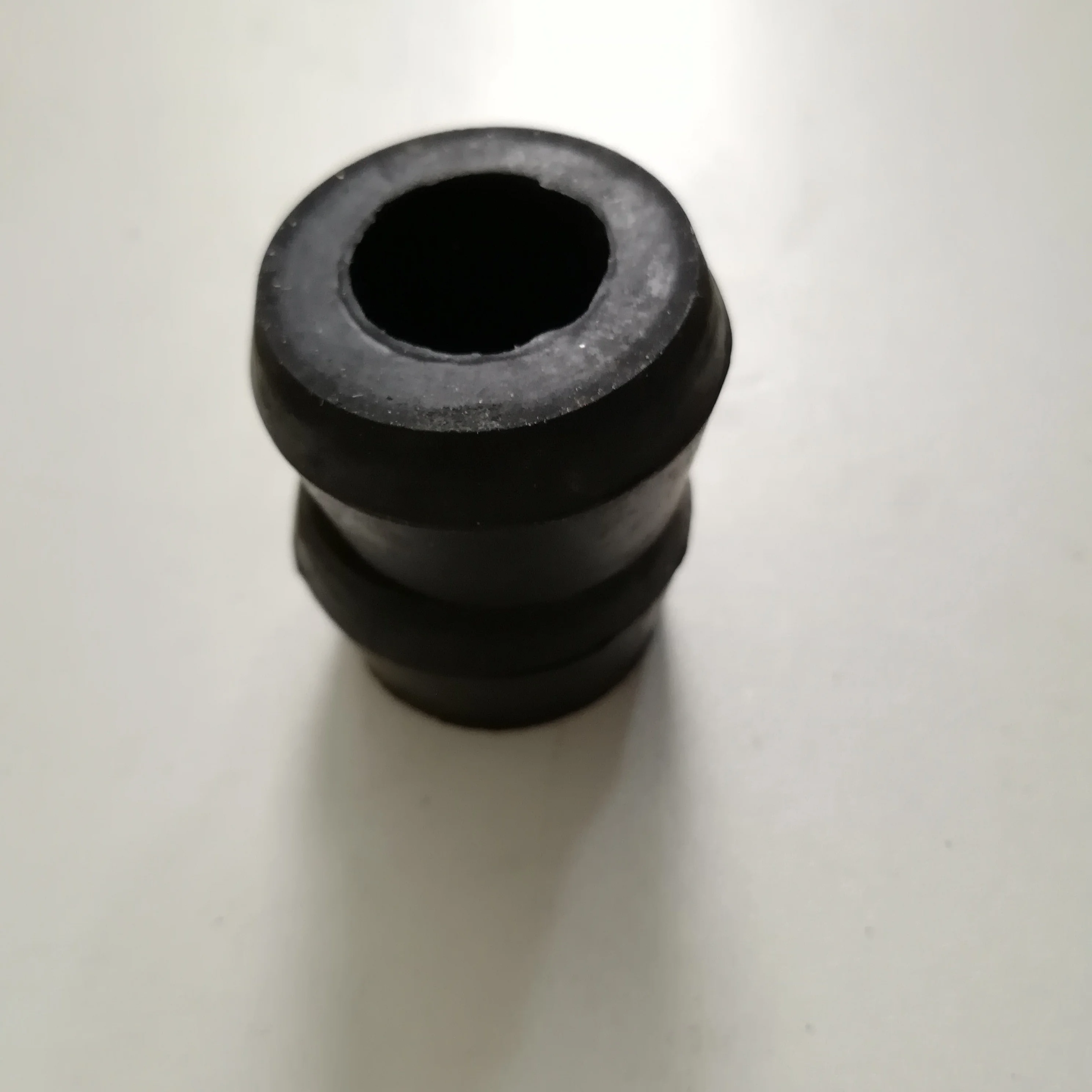 
Rubber bushing for LAND CRUISER 90385-19003 