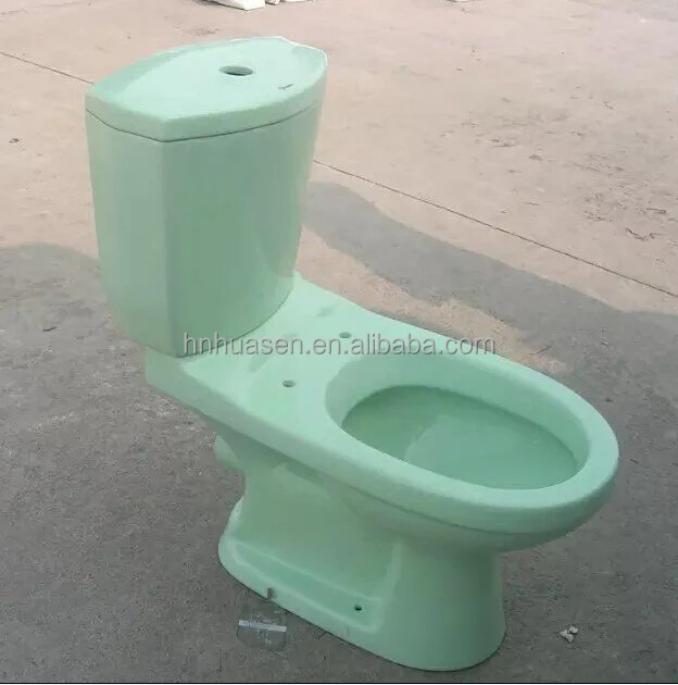 Туалет в грине. Зеленый унитаз. Унитаз салатового цвета. Унитаз зеленого цвета. Туалет зеленая крышка.