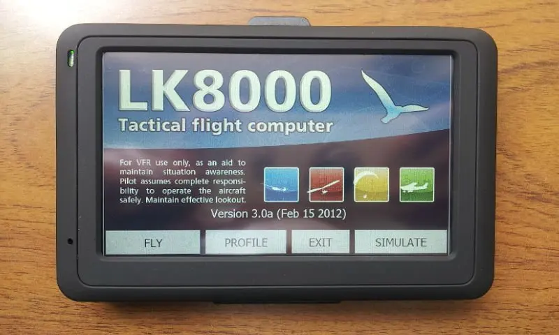 5-Pilot-GPS-with-Sunlight-readable-LCD.j