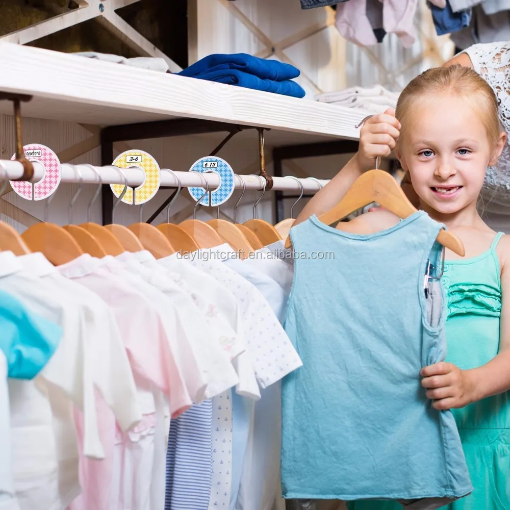 Minnebaby 20 Pack Neutral Grey Baby Clothes Velvet Hangers With Closet