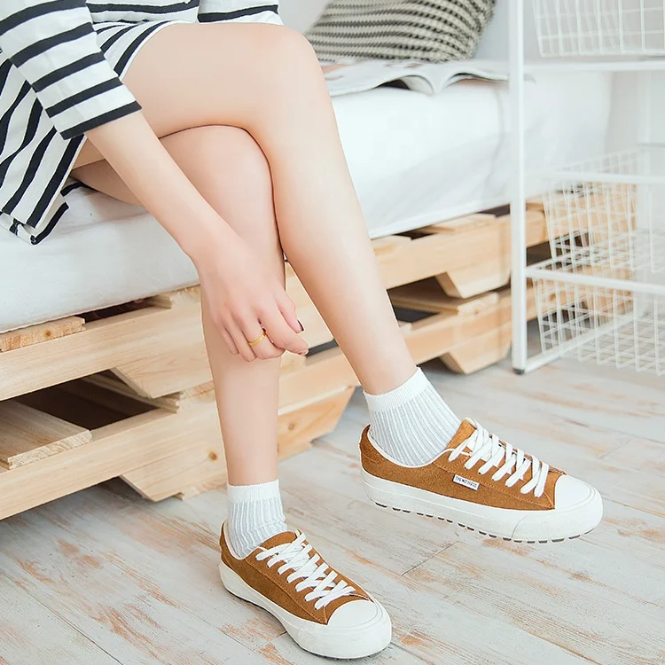 
Latest china new model purl crosspointer double line ankle socks for women 