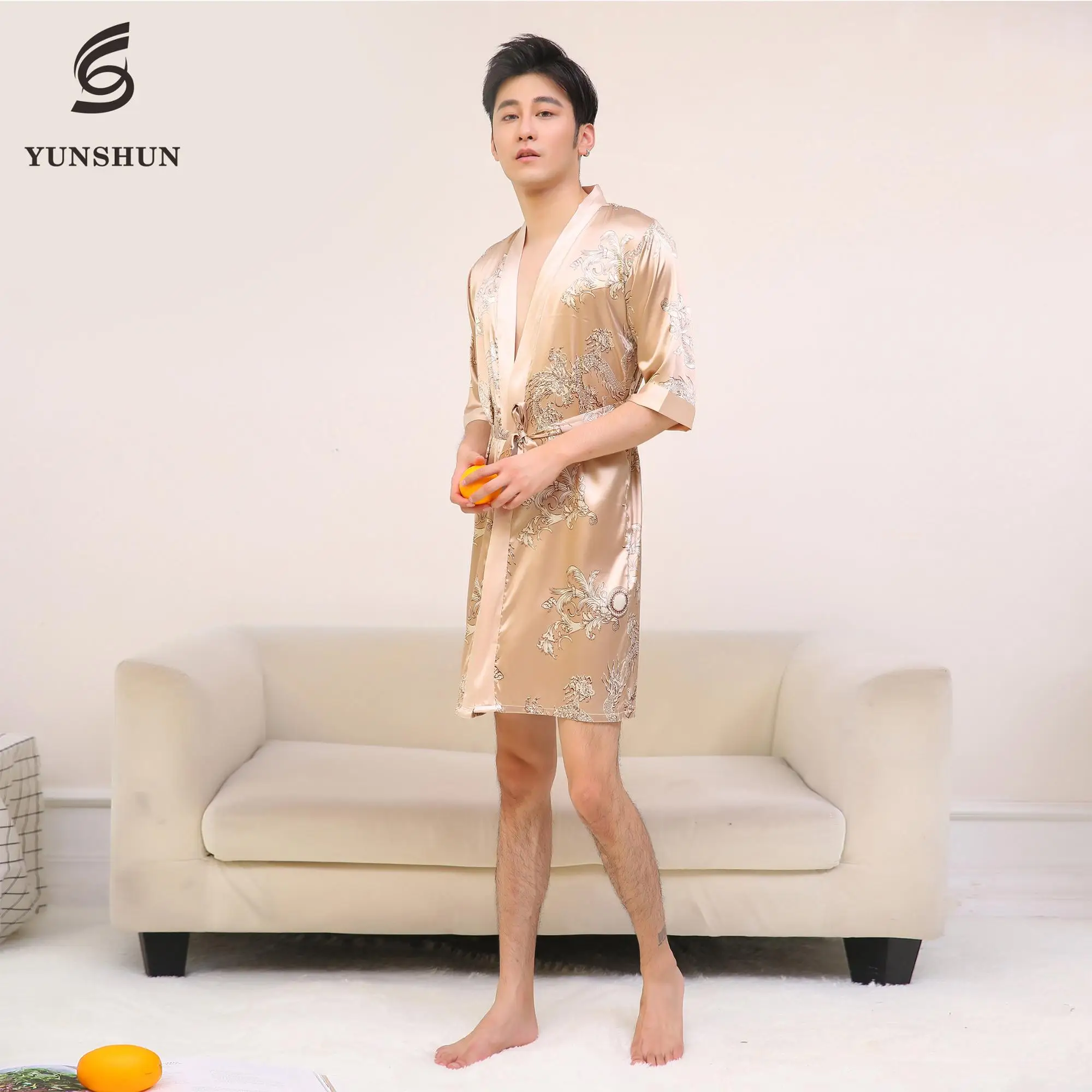 

wholesale Men's Satin Long Sleeve Printed Animal Pajamas Soft Cozy Bath Robe