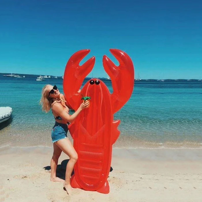 Inflatable lobster (6)