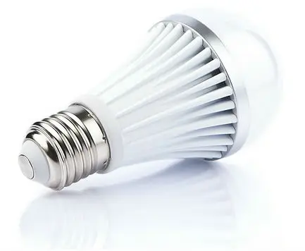 Classic - 7 Watt E27 LED Bulb (80W Equivalent) LED Bulbs at Walmart