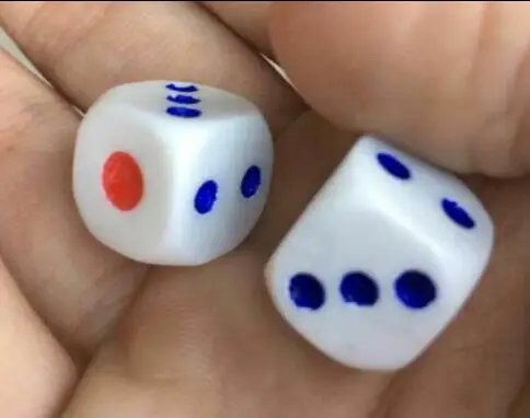 

Standard Plastic 12mm Game White Dice, N/a