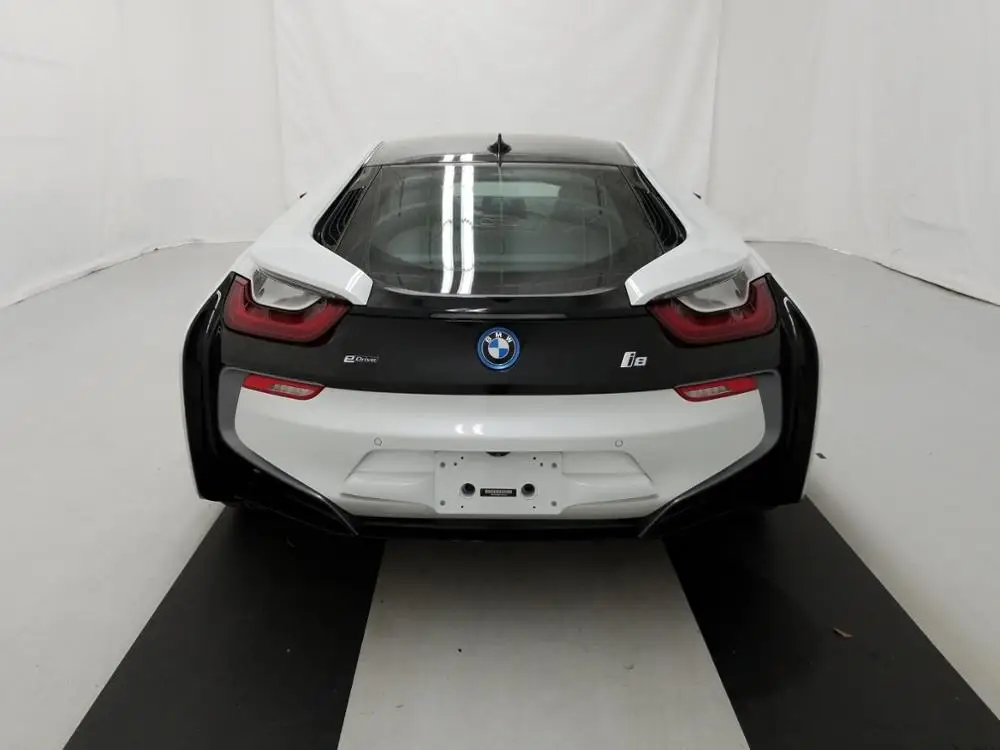 
FAIRLY USED CAR BMW i8 2015 