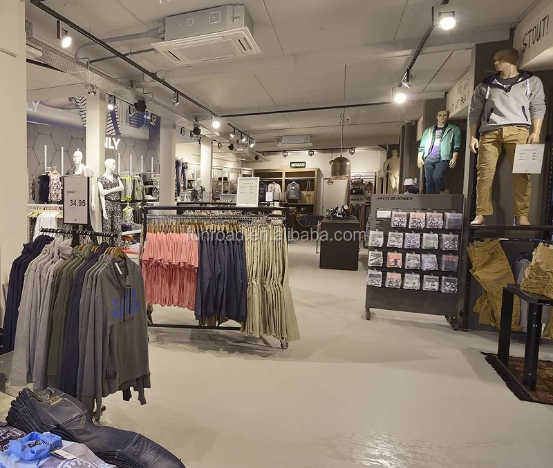 Fashion wooden clothing shop fitting for cloth display