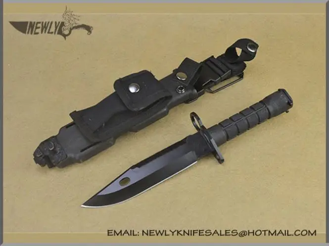 Custom Made Titanium Alloy Handle Wood Handle Combat Knife