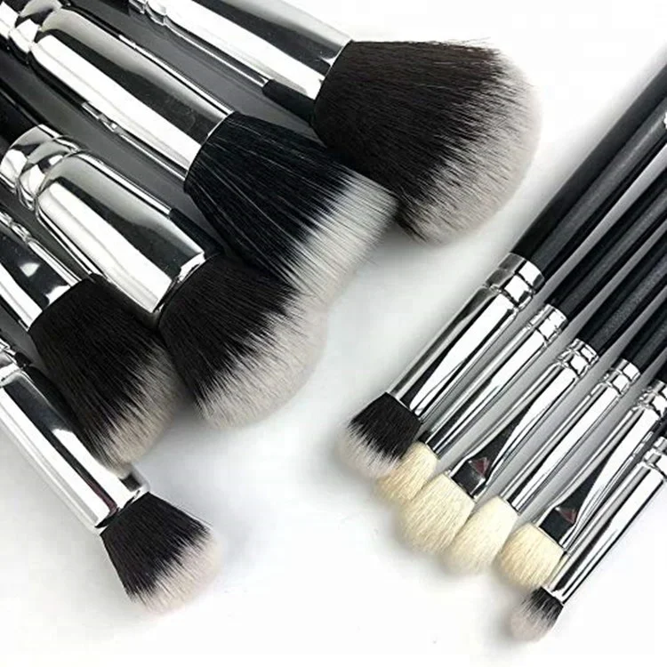 custom makeup brush.jpg