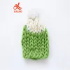 W2552 Knitting Pattern Womens Cable Knit Super Chunky Hat