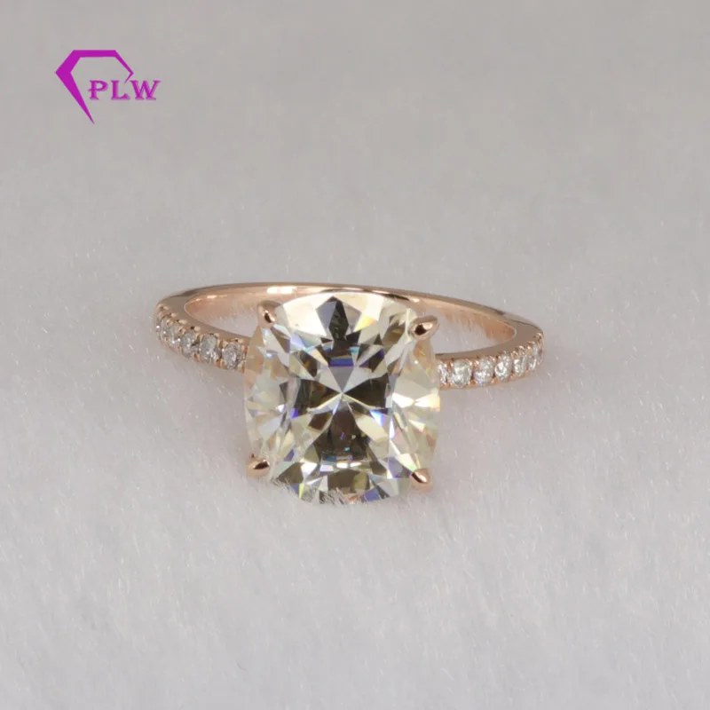 

18k rose gold 9x10mm DEF elongated cushion cut moissanite engagement ring, White gold;rose gold;and yellow gold