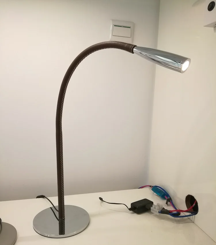 Zhongshan Factory Price Bedside Leather Gooseneck Led Reading Lamp