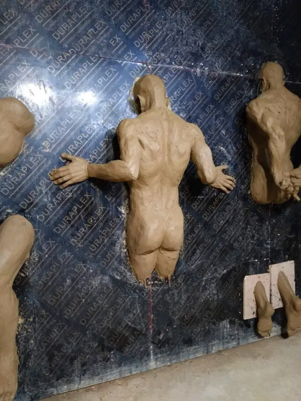 nude boy statue