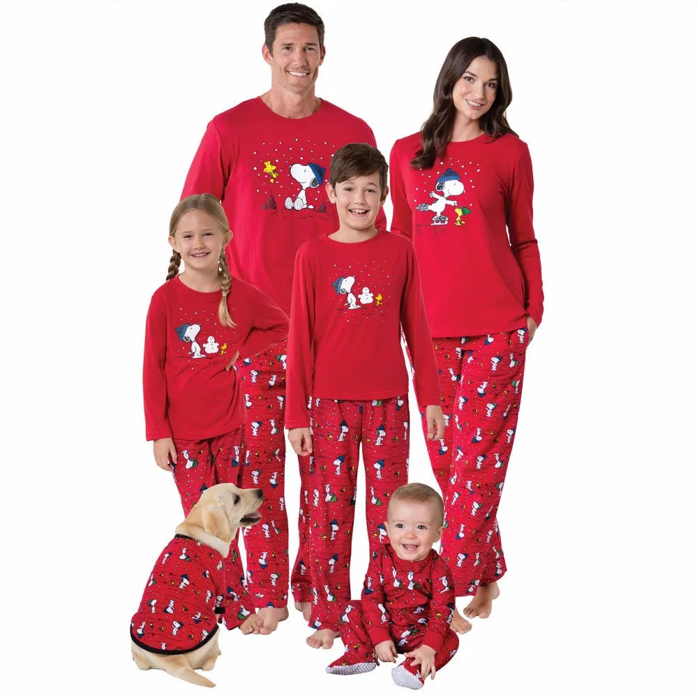 Новогодняя пижама для всей семьи