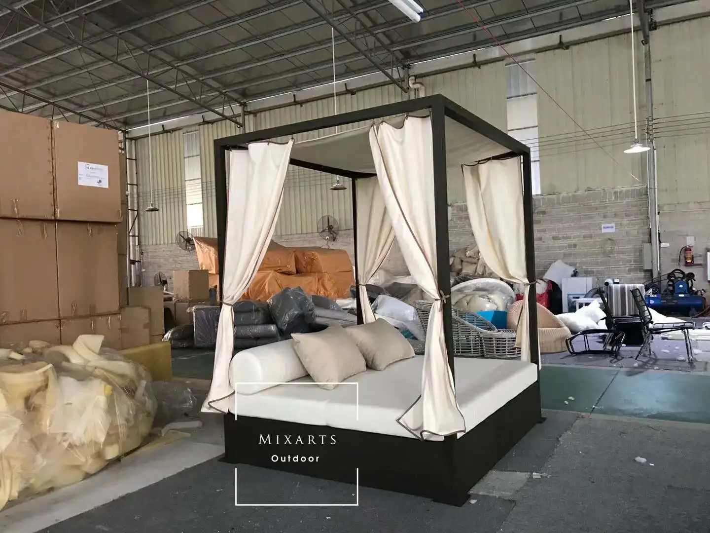 Outdoor Luxury Beach Pool Bed Aluminum Cabana Daybeds Buy Patio