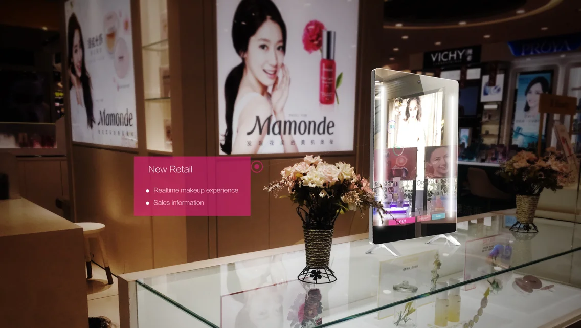 Retail smart mirror.png