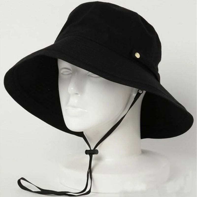 wide brim hat with string