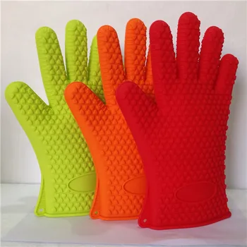 oven hand gloves