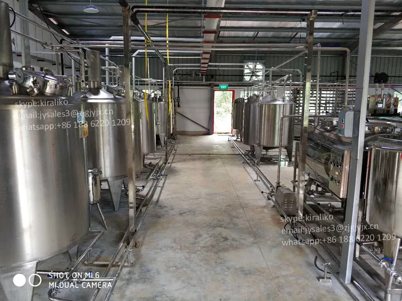 Mixing juice_001
