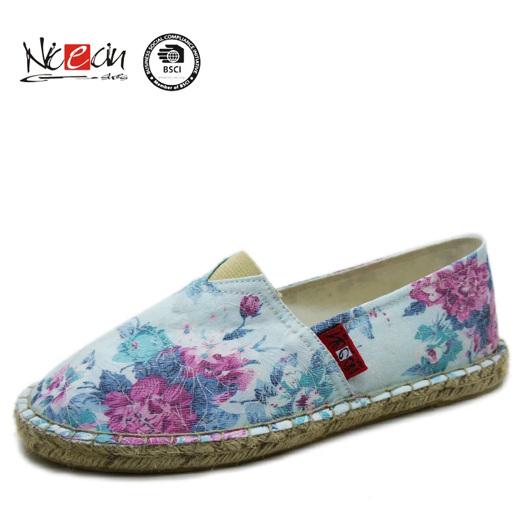 Alpargatas Con Estampado De Flores Oem,Zapatos De Mujer Con Logo  Personalizado,Superventas - Buy Flor Impresa Personalizada,Zapatos De Mujer Al  Por Mayor,Alpargatas De Impresión Digital Product on Alibaba.com