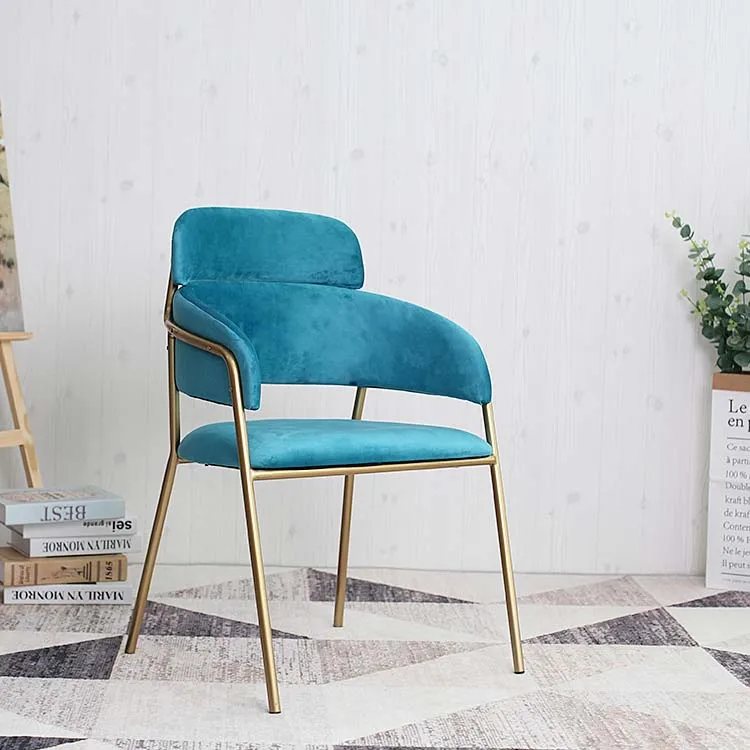 Rose gold chair (3).jpg