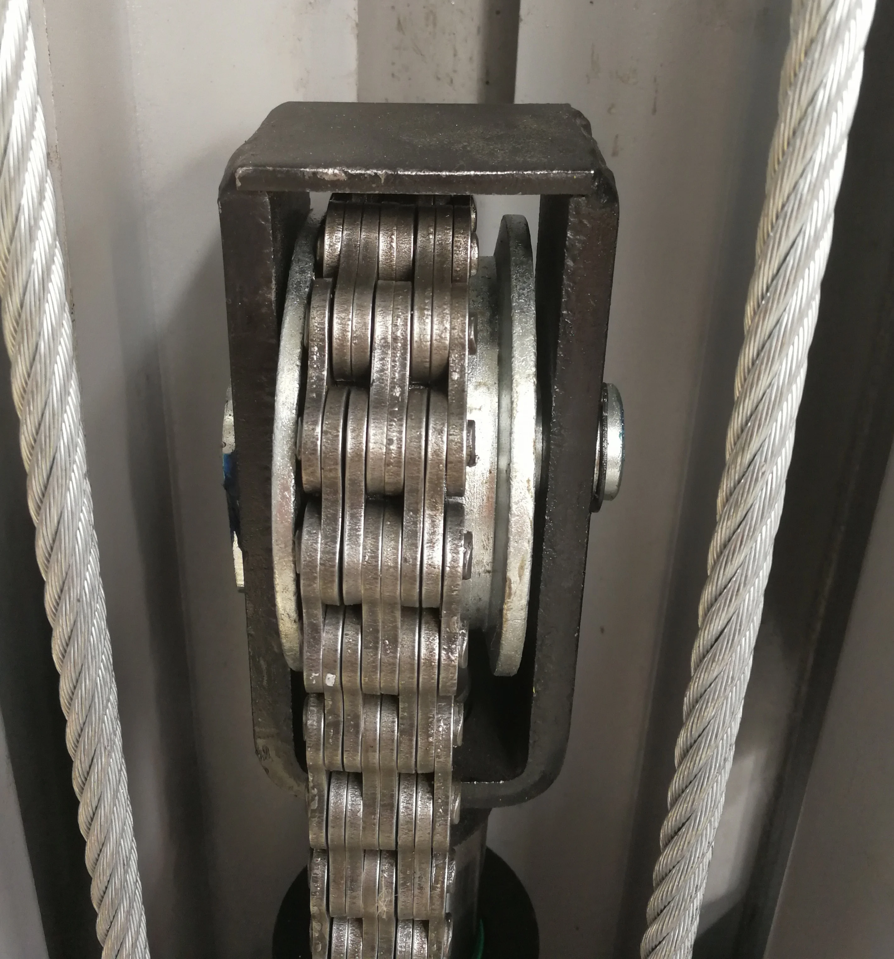 QY-chain protect.jpg