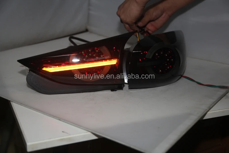 LED Tail Lamp For MAZDA 3 Axela  Hatchback 2015 -2018  TW Smoke Black cover  Dark red housing
