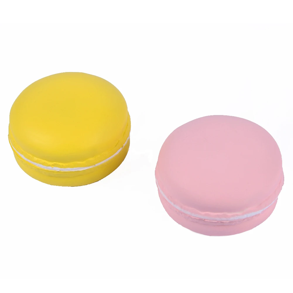 new item hot sell simulated squishy medium pink,yellow macaron squishy