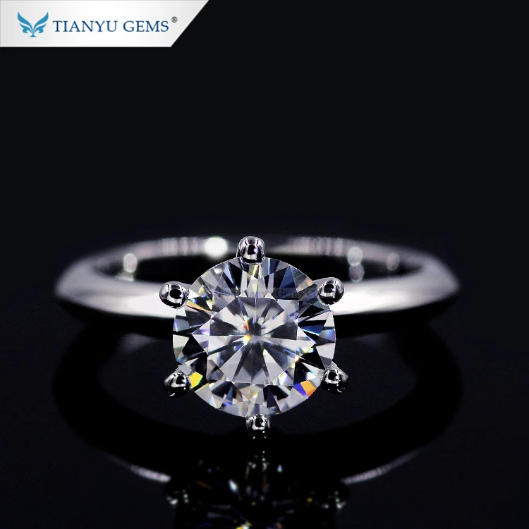 

Tianyu gems New Style Foreverone 8 hearts and arrows round brilliant cut super white 2 carat moissanite diamond ring