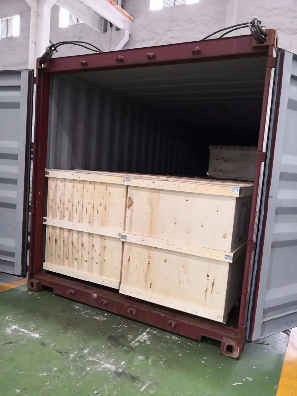 正常包装是木箱 (尺寸: l   w   h).