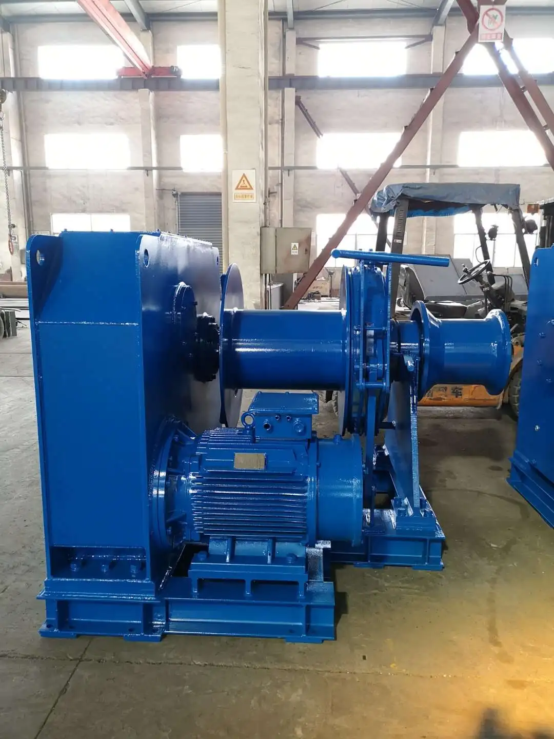 hydraulic winch2.jpg