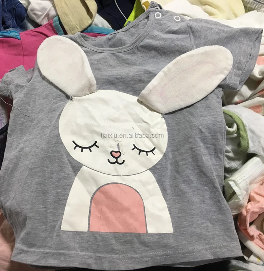 used clothes (1).JPG