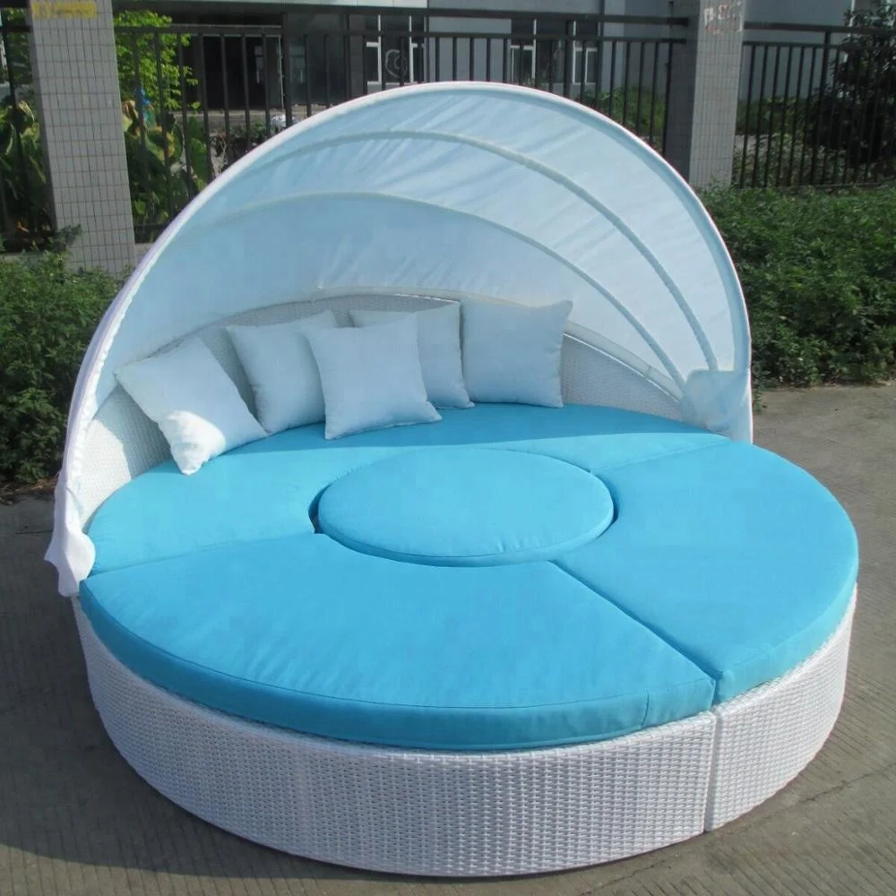 Beach Bed Sunbathing Cushion Round Rattan Canopy Rattan Daybeds For