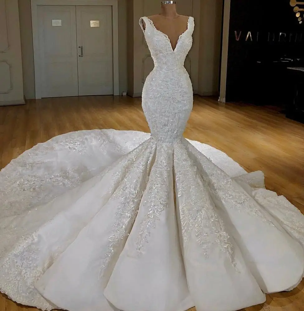 

Latest Design Luxury Lace Mermaid Sexy Long Train Vestido De Novia V neck wedding dress bridal gown 2019, N/a